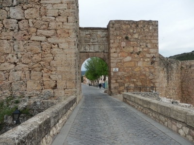 Imagen del enclave Arco de Bezudo y Castillo