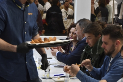 Talleres y ponencias